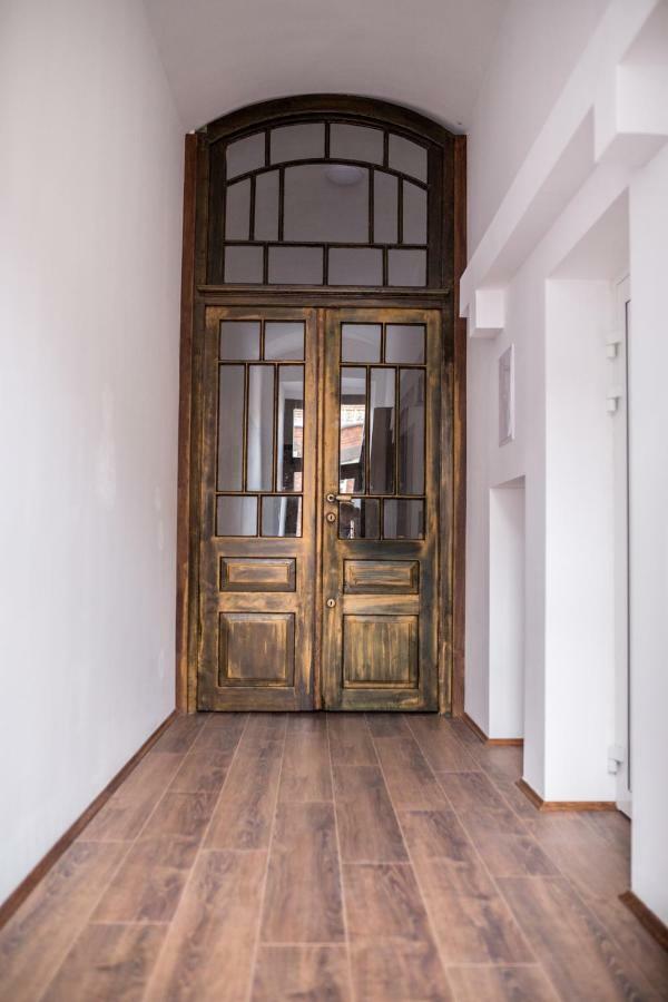Dom Sapiehy Aparthotel Cracovia Esterno foto