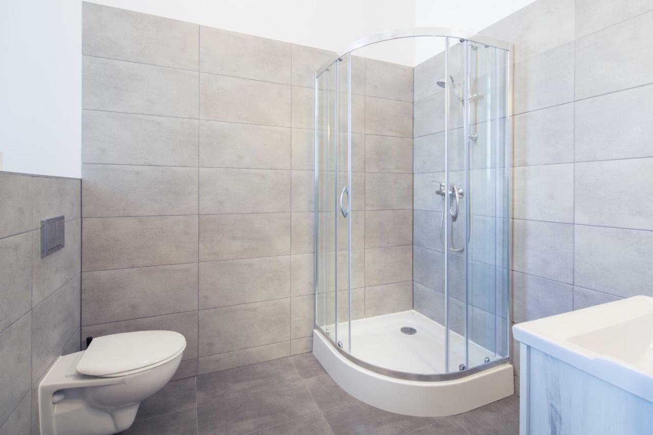 Dom Sapiehy Aparthotel Cracovia Esterno foto