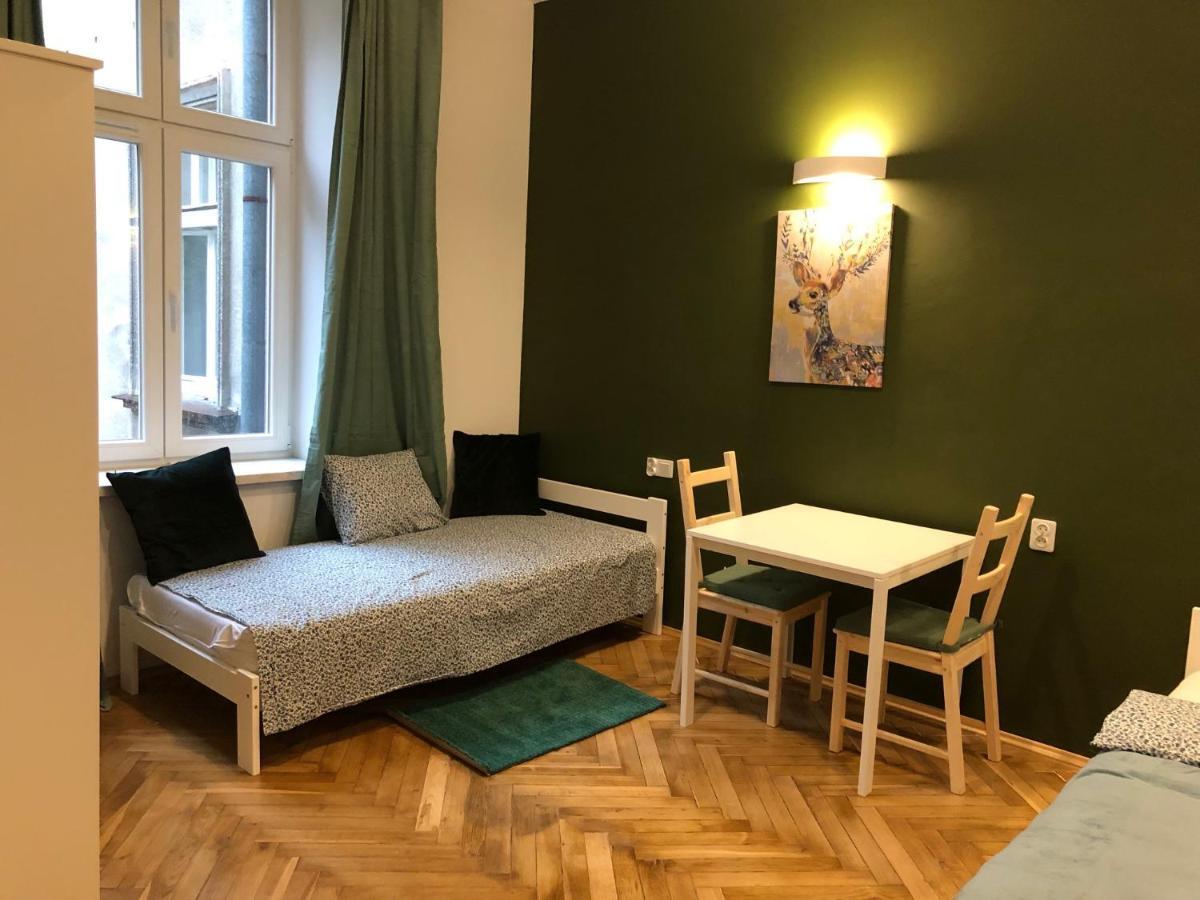 Dom Sapiehy Aparthotel Cracovia Esterno foto
